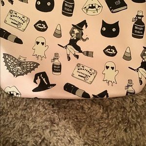 Makeup - Makeup Bundle with Halloween Theme makeup bag Makeup - Makeup Bundle with Halloween Theme makeup bag